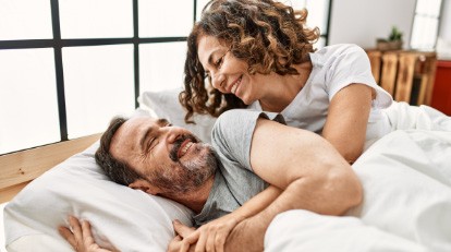 couple-smiling